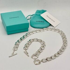 😍 RARE.. Beautiful Authentic Tiffany & Co.  Necklace and Bracelet.